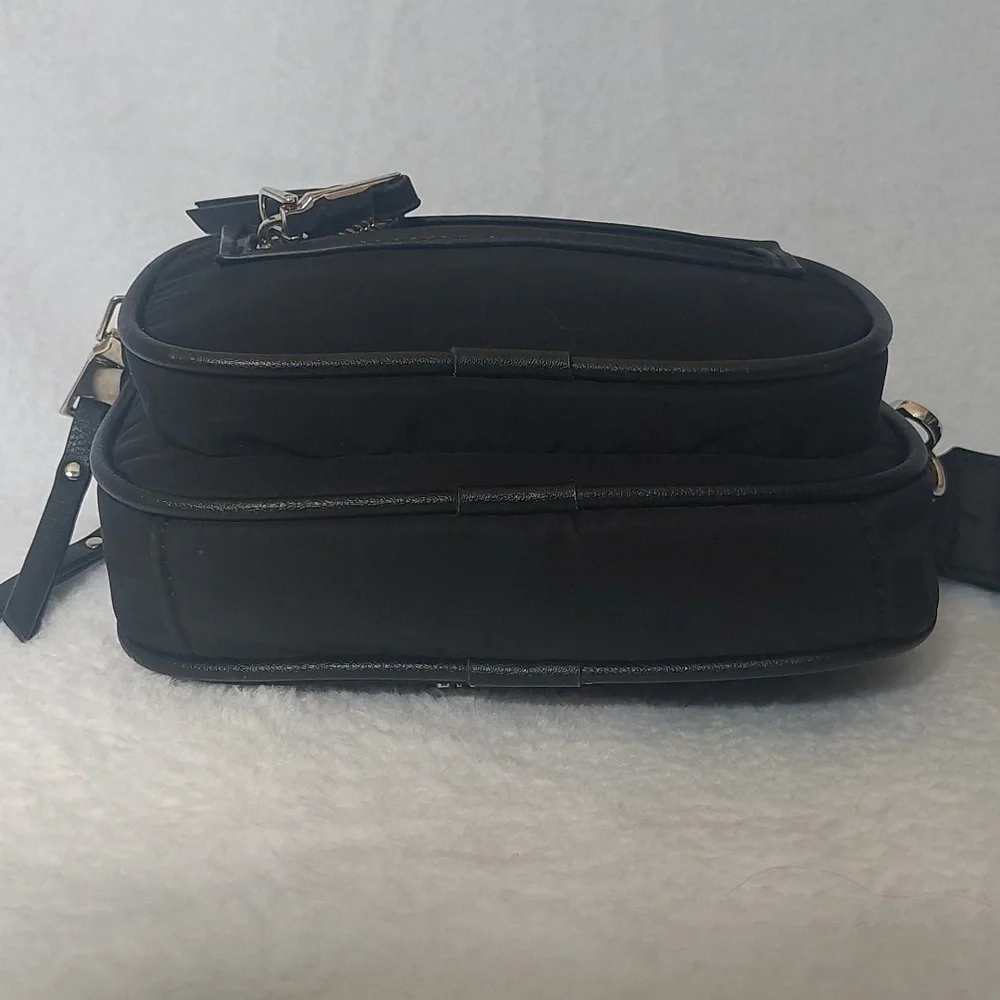 Madden NYC Nylon Mini Convertible Belt and Crossbody Camera Bag - Picture 7 of 11